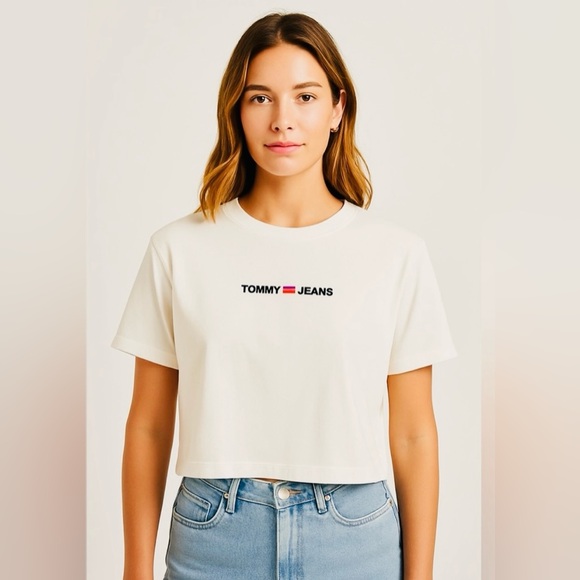 Tommy Jeans White Cropped Boxy Logo Tee | Women’s Large - Picture 1 of 8